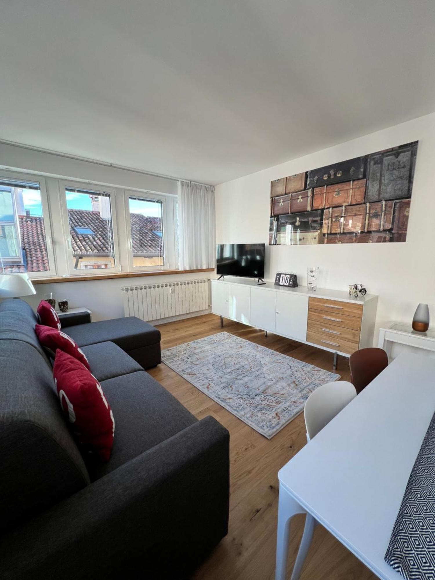 Appartement Conte Cavour à Udine Extérieur photo